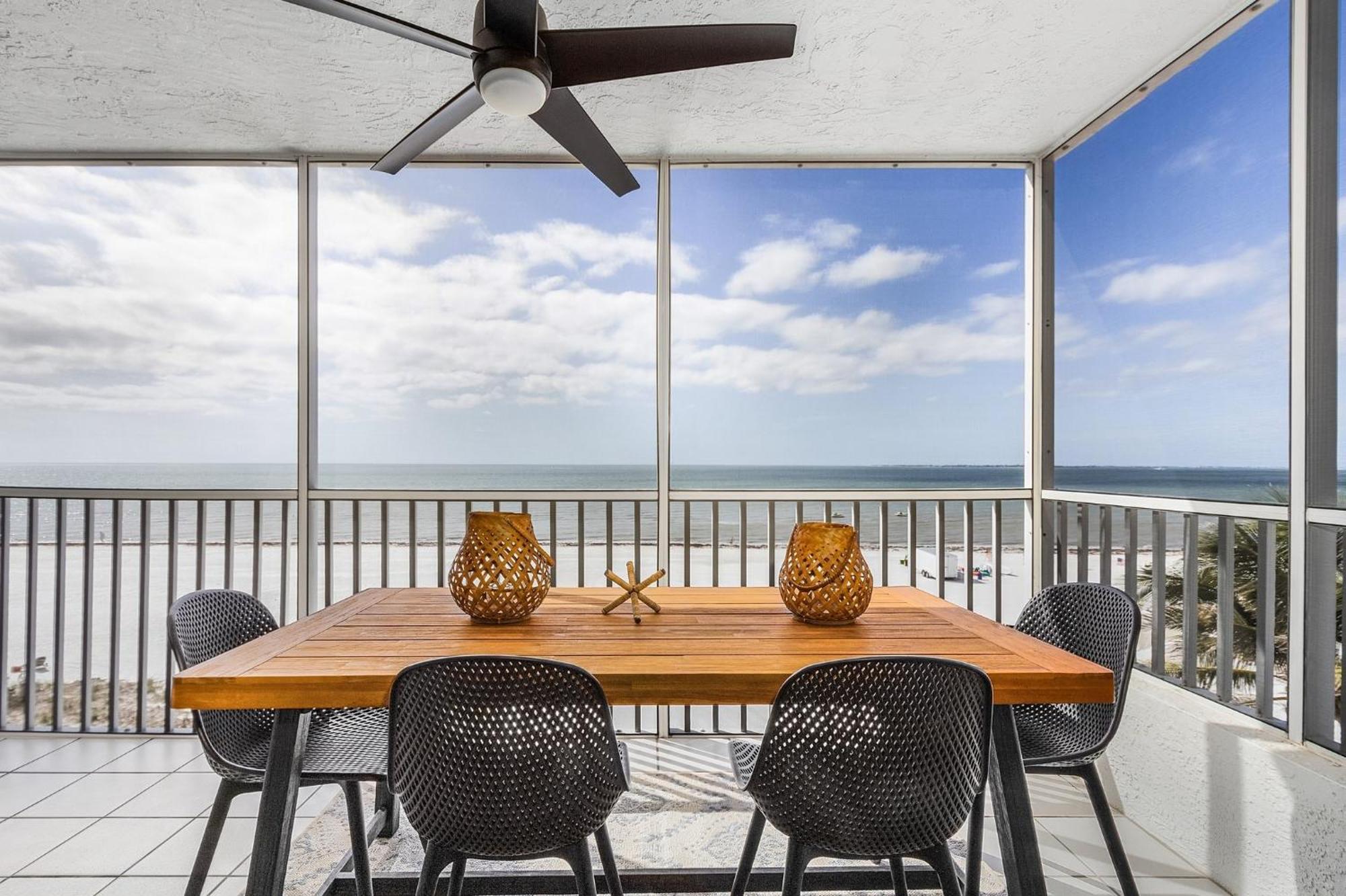 Beach Villas # 305 - Recently Refereshed! Condo Fort Myers Beach Luaran gambar